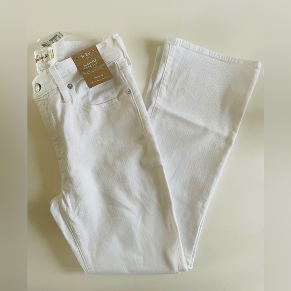 Madewell Denim - Madewell Mid-Rise Kickout Jeans in White NWT